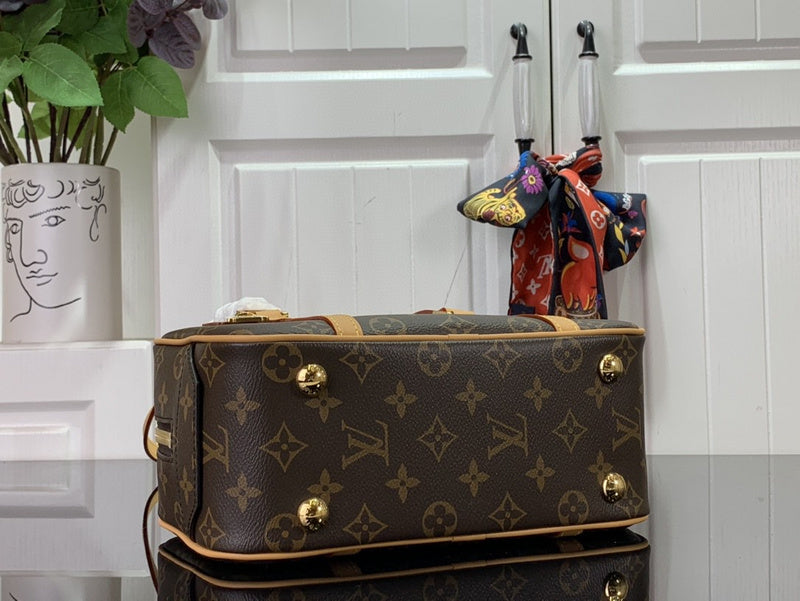 Fashion Lu-Vi bags - 2504