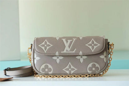 Ozarra - LUV Bags - 300