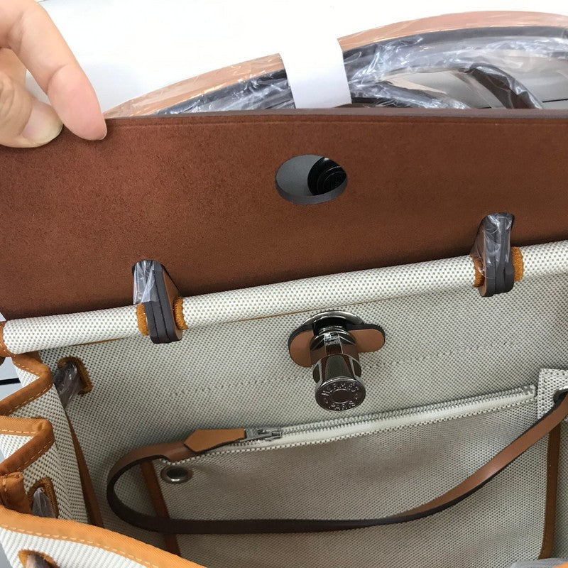 Ozarra - HMS Bags - 075