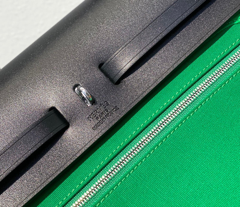 Ozarra - HMS Bags - 513
