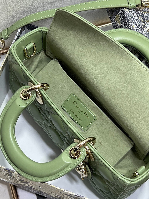 Ozarra - Dir Bags - 702