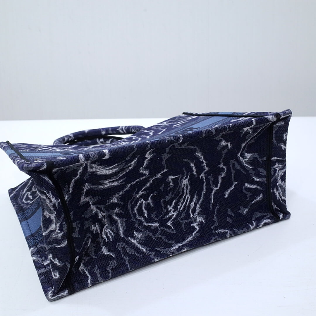 DO1286 Book Tote size 36.5cm 41.5cm Embroidery LOGO blue Handbag