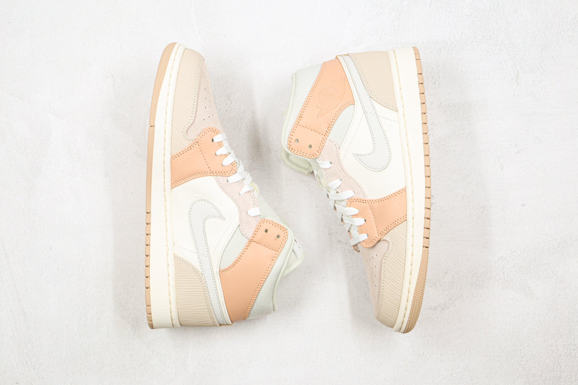 Designer Air Jordan 1 Mid CV3044 100
