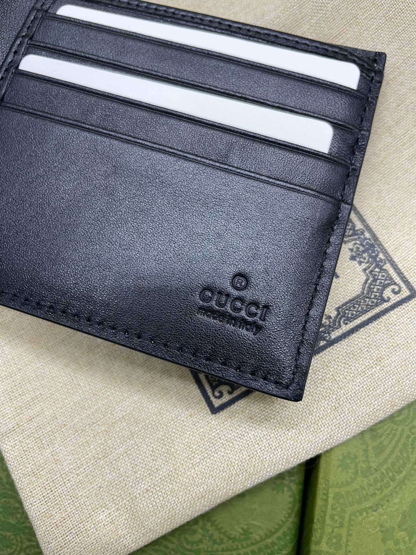 GC PVC Screen Printing snake wallet black 451268