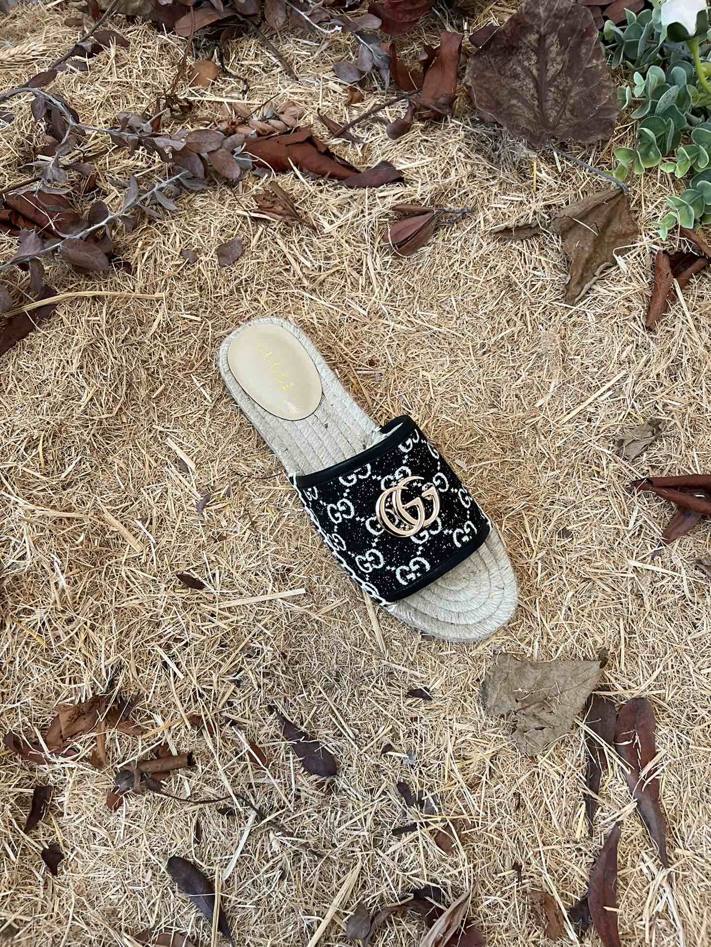 GC new MARMONT SLIDES slippers black-2 starboard flat canvas sandals