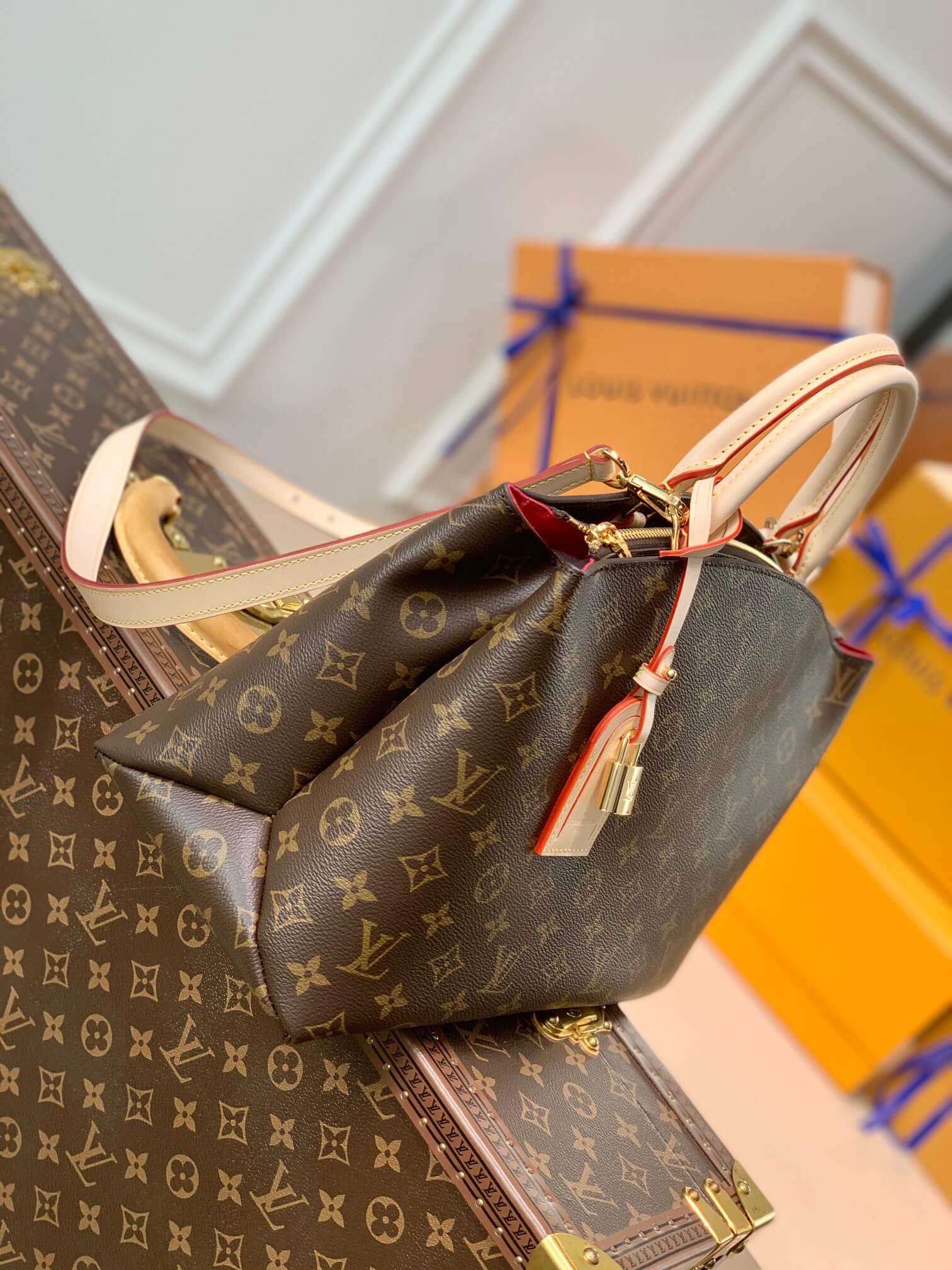 M45898 GRAND PALAIS MONOGRAM BROWN