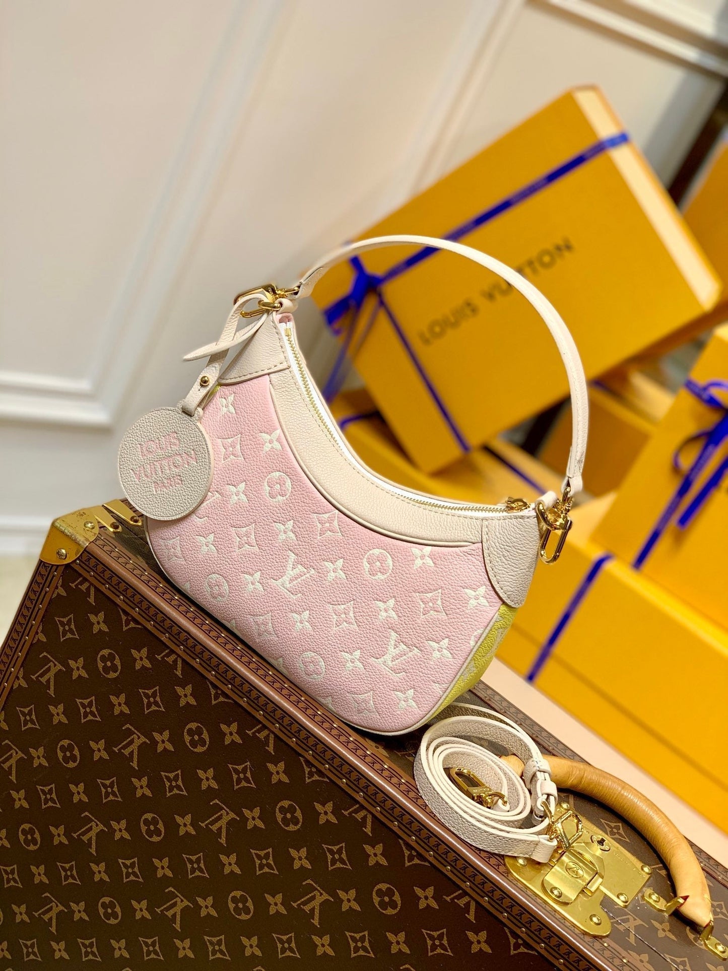 M46113 Beige shoulder crossbody bag Blcolor Monogram Empreinte Leather