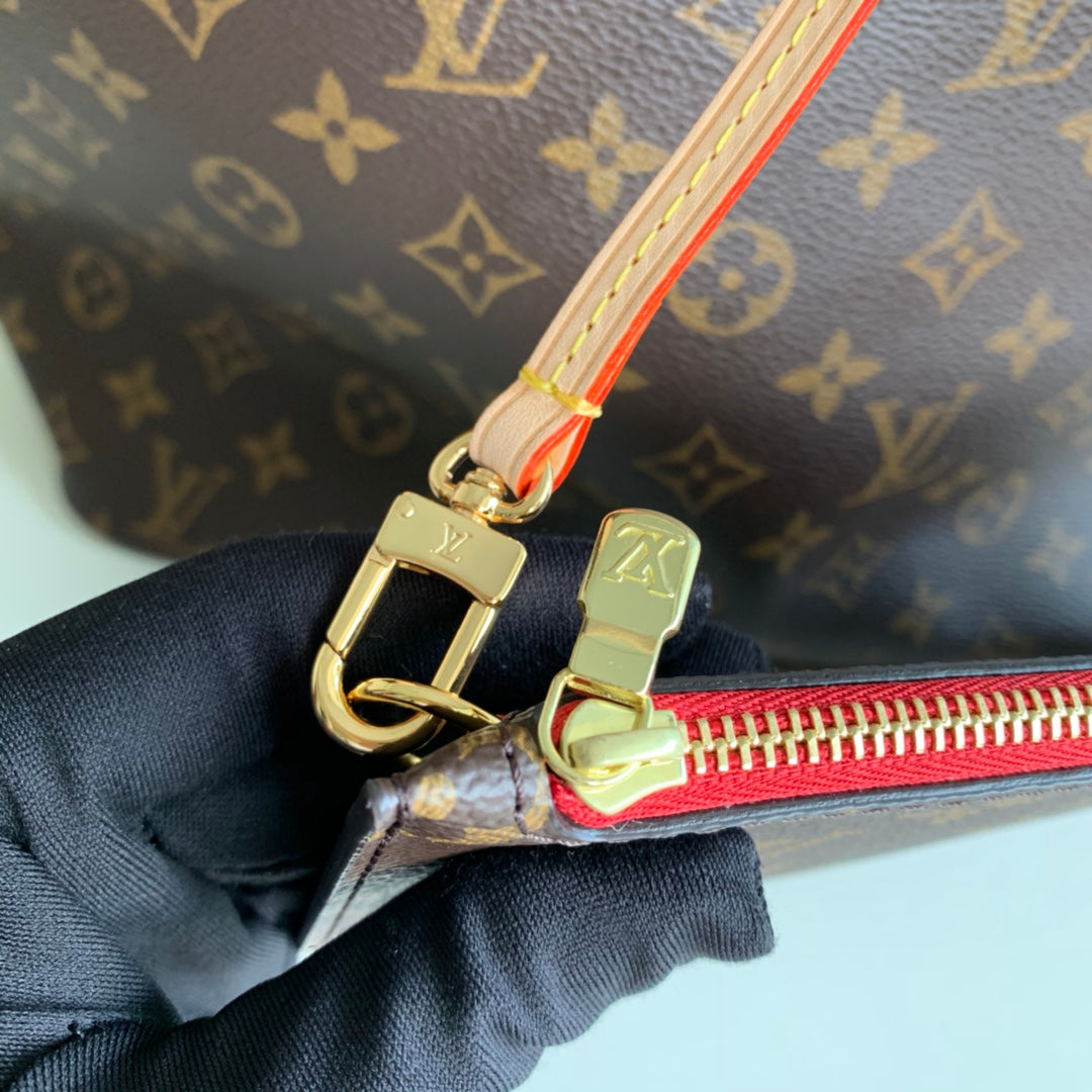 Neverfull M41177 RED INSIDE MM Shoulder tote bag M40995 Monogram GHW Used