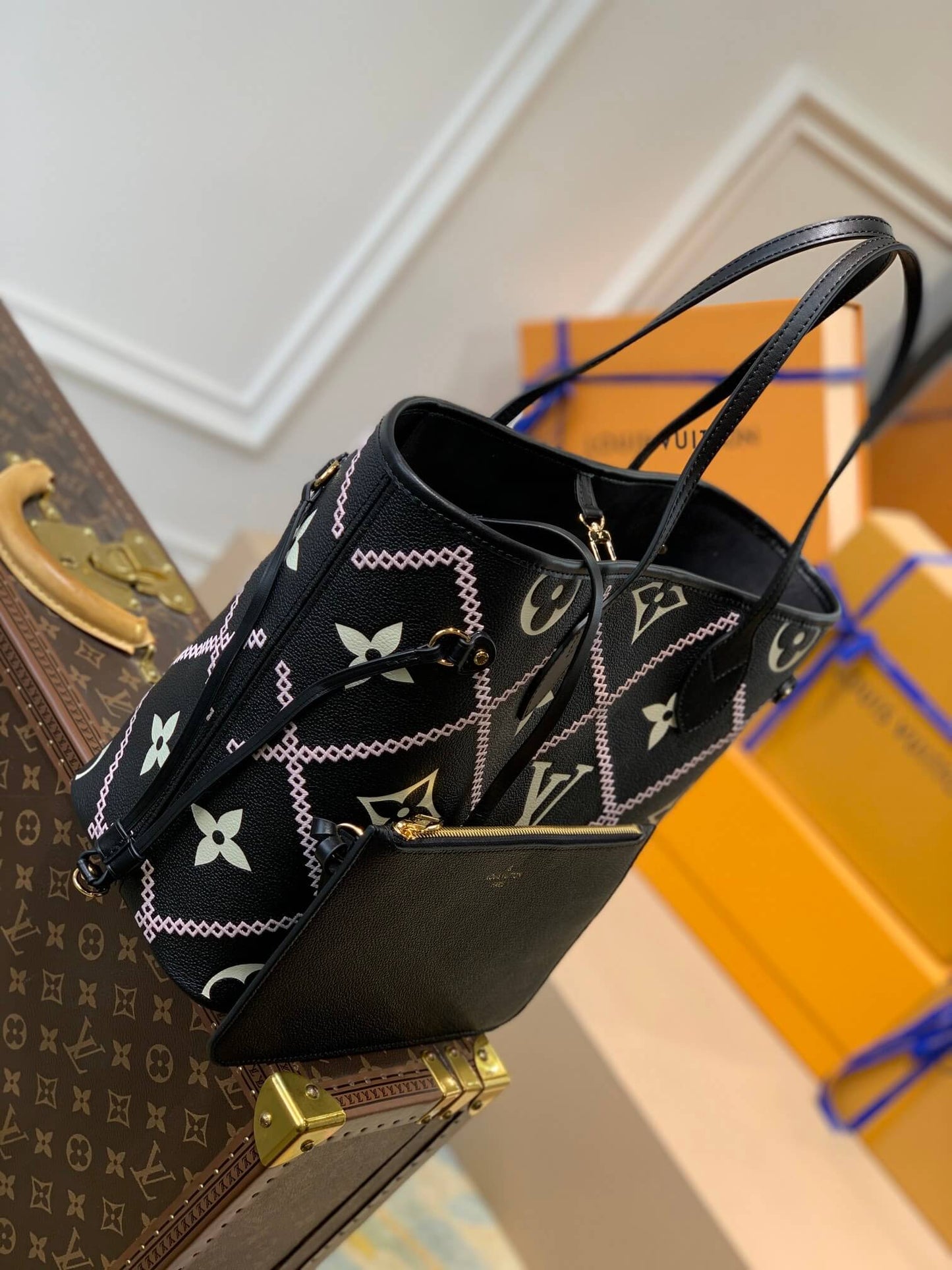 M46040 Neverfull MM Monogram Malletage Empreinte black Tote
