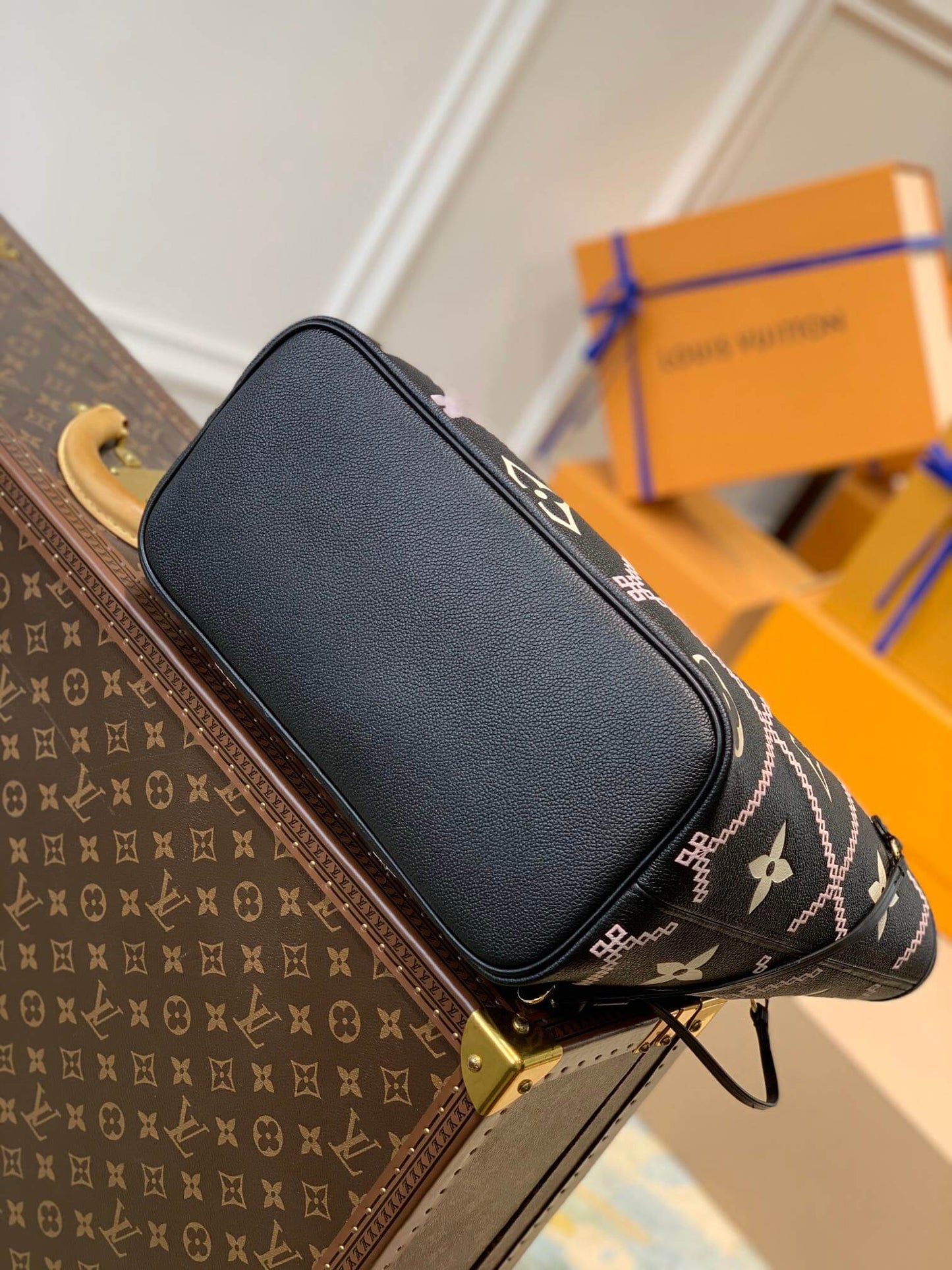 M46040 Neverfull MM Monogram Malletage Empreinte black Tote