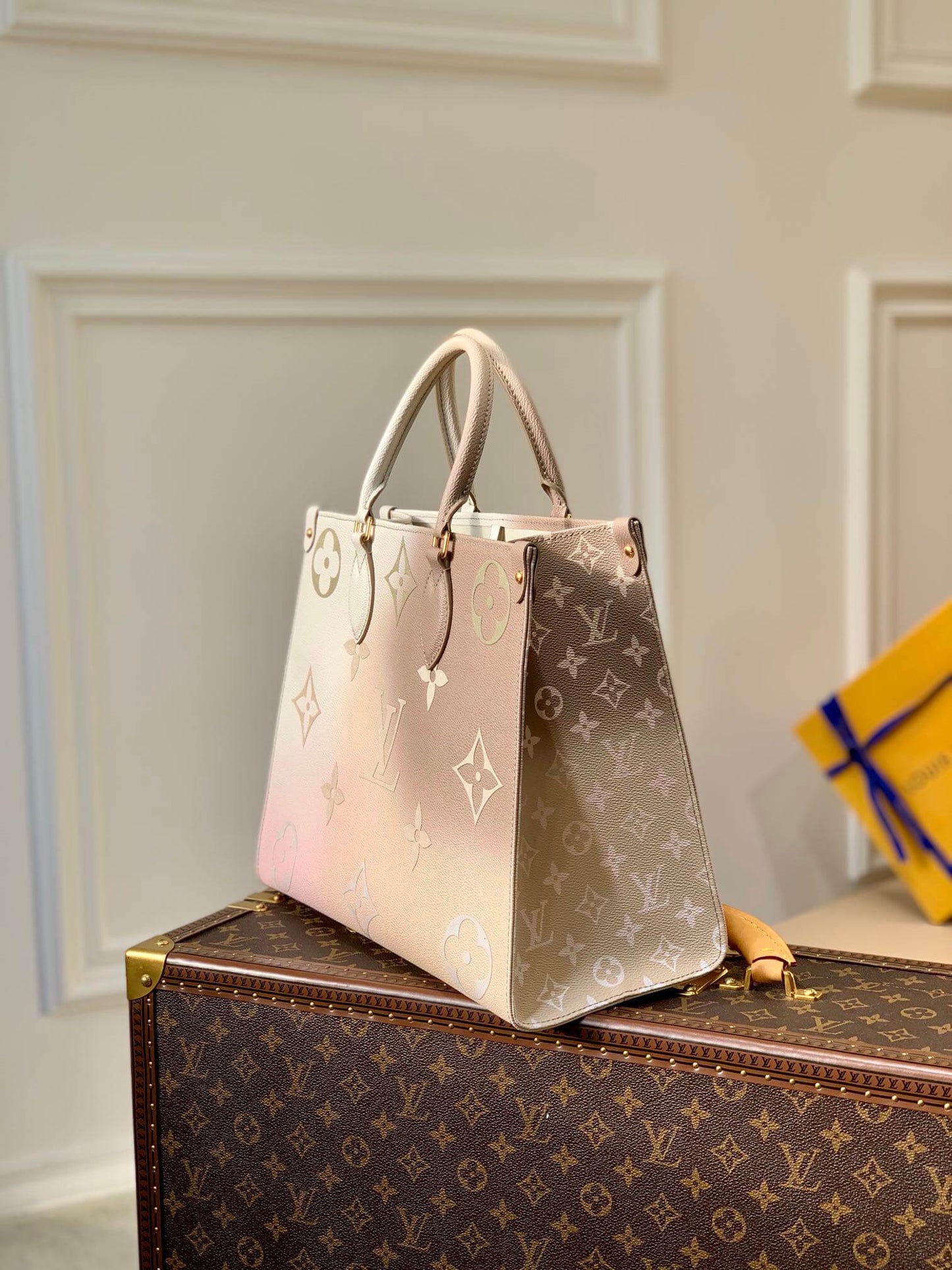 ONTHEGO GM BAG M46076 PINK WHITE MONOGRAM FREE SHIPPING