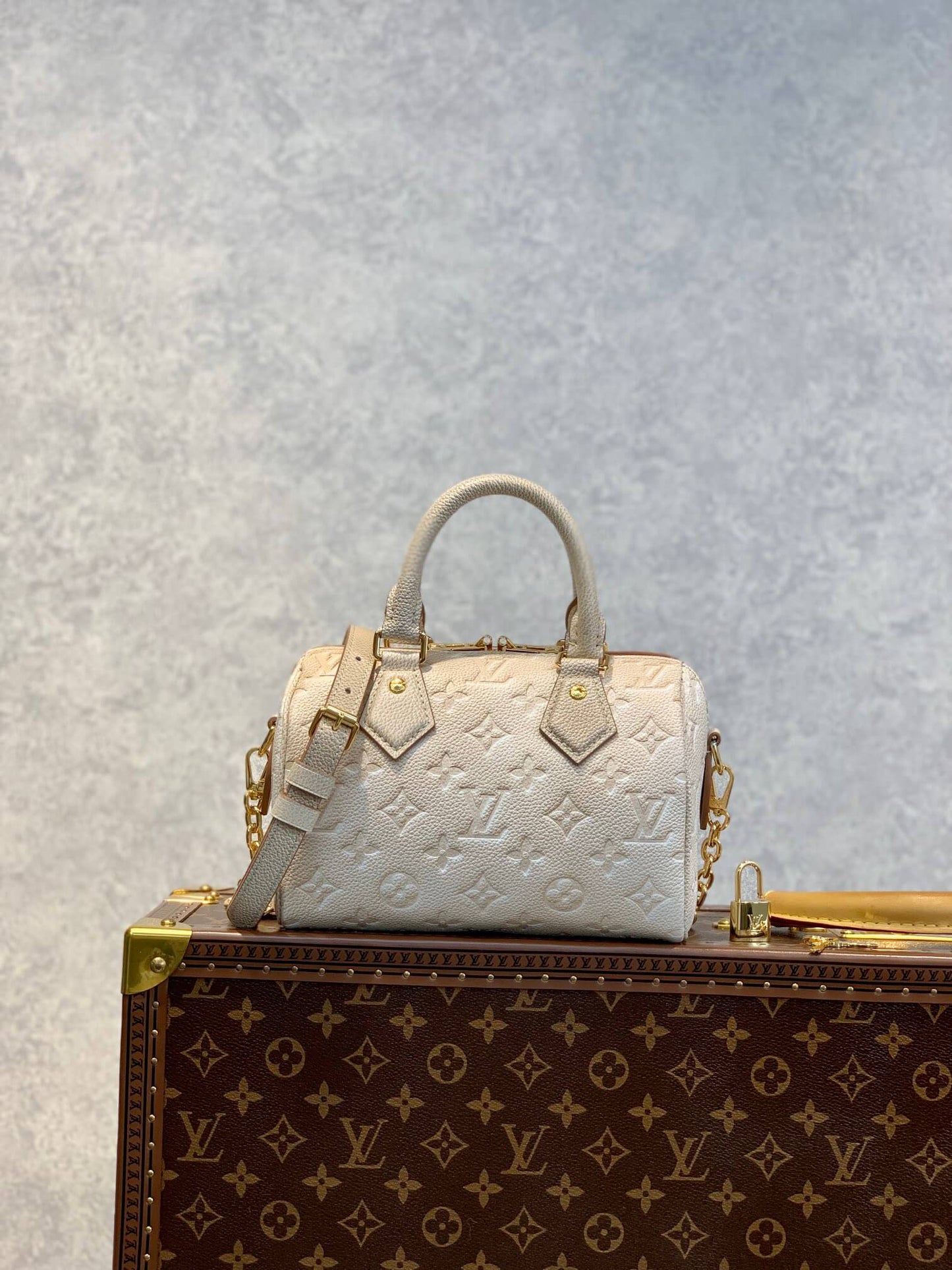 M46163 Handbag shoulder bag cross body bags calfskin dirty white Embossing