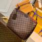 N44044 GRACEFUL PM small size subaxillary bag