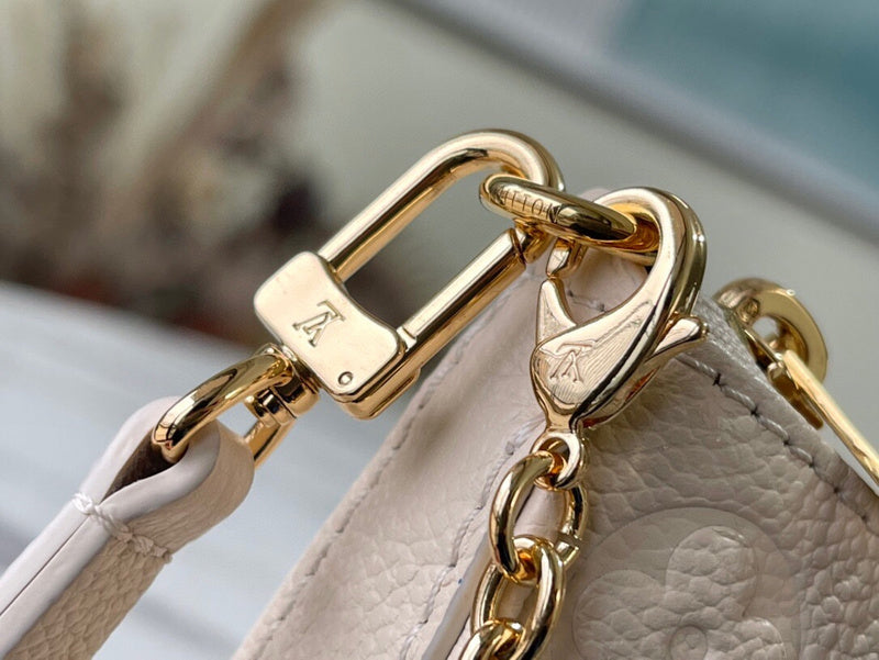 Fashion Lu-Vi bags - 5379
