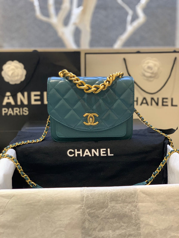 Ozarra - CHL Bags - 7435