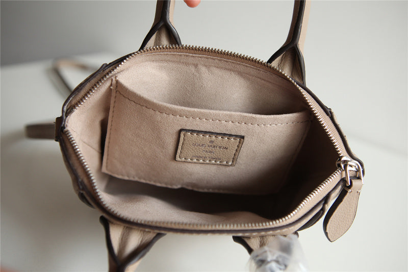 Ozarra Fashion Lu-Vi bags - 8680