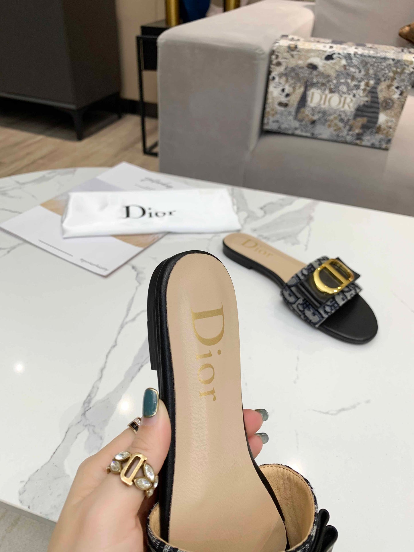 Luxury Shoes - DIR - 625