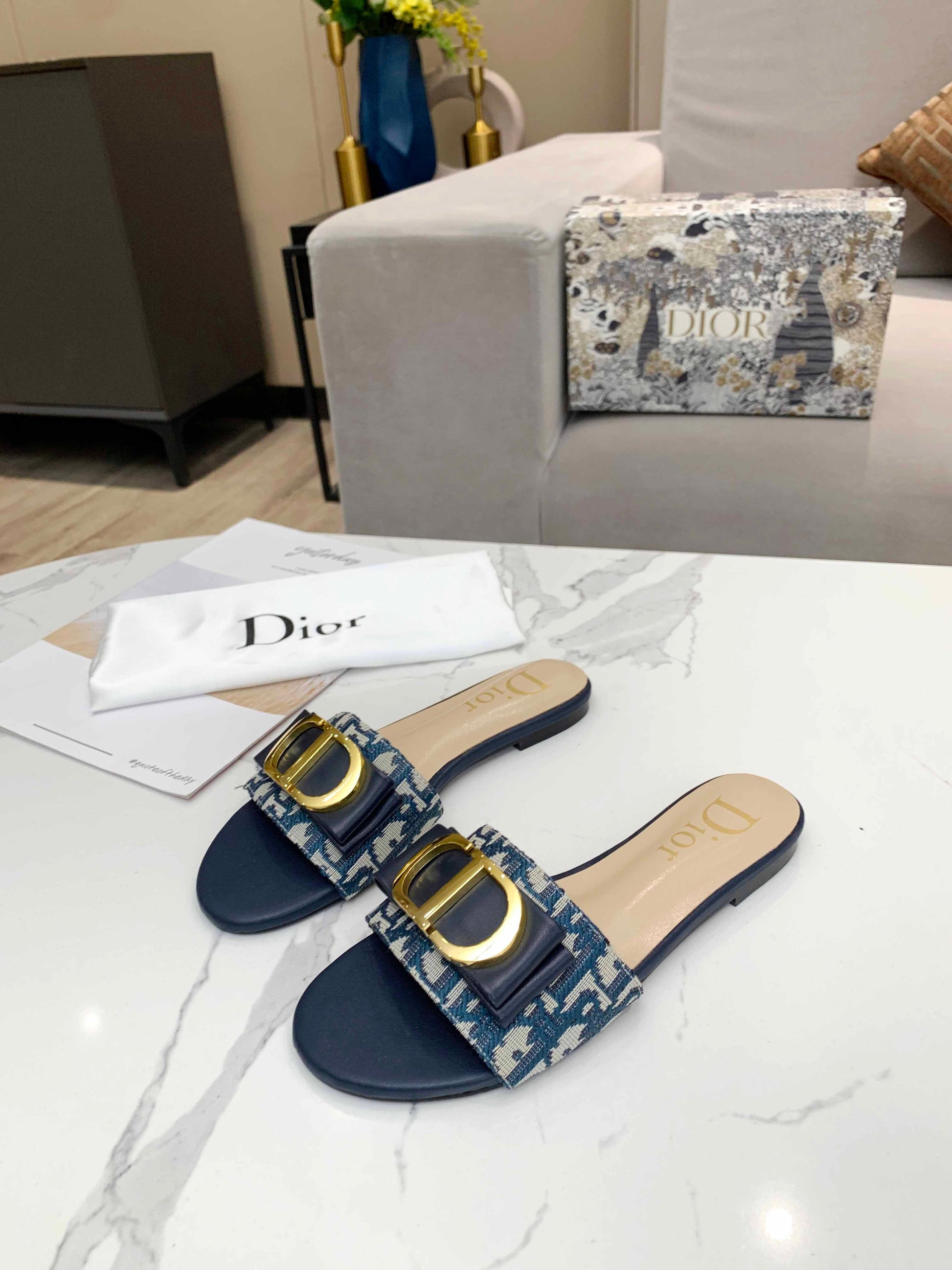 Luxury Shoes - DIR - 624
