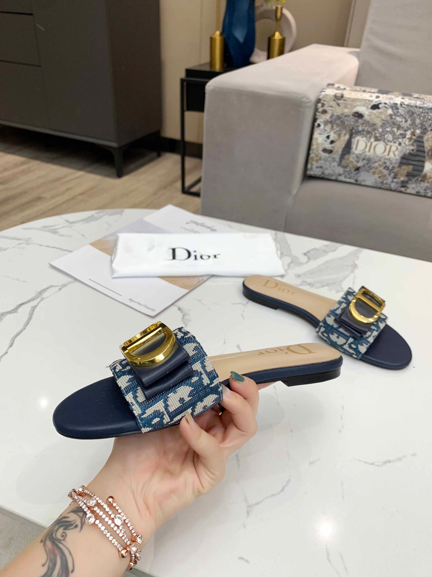 Luxury Shoes - DIR - 624