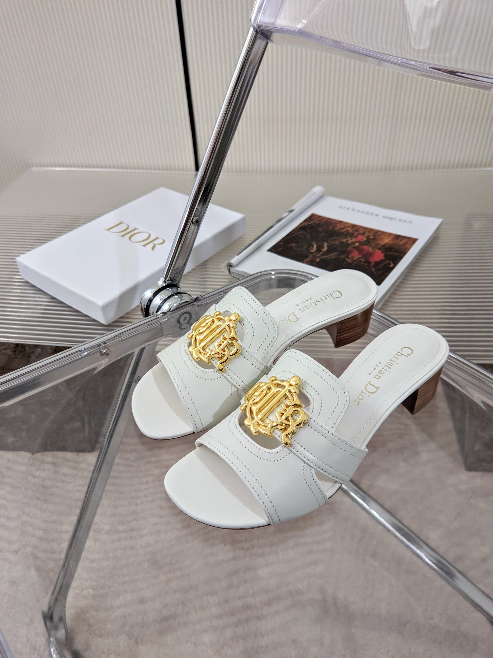Luxury Shoes - DIR - 156