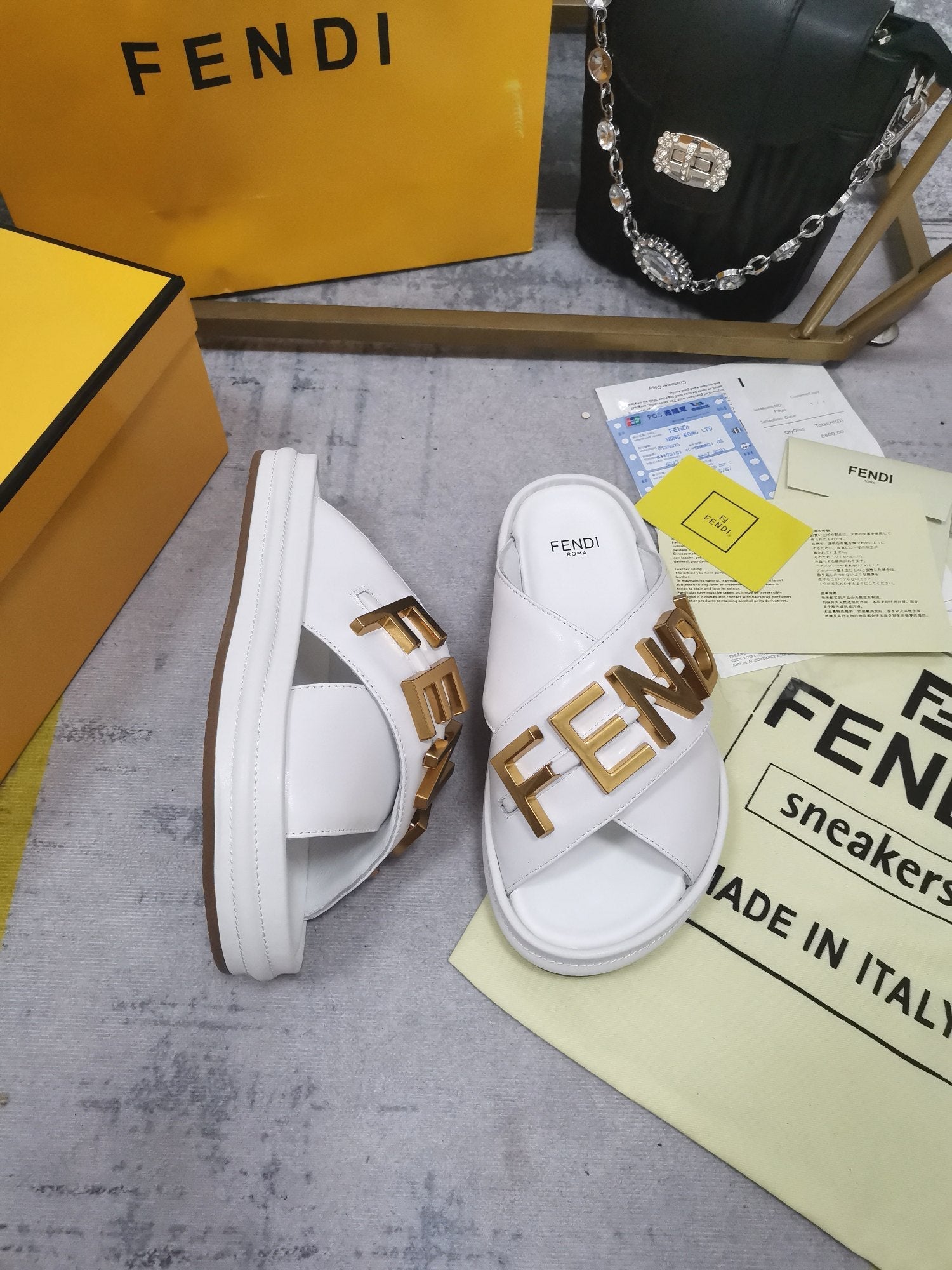 Luxury Shoes - FED - 674