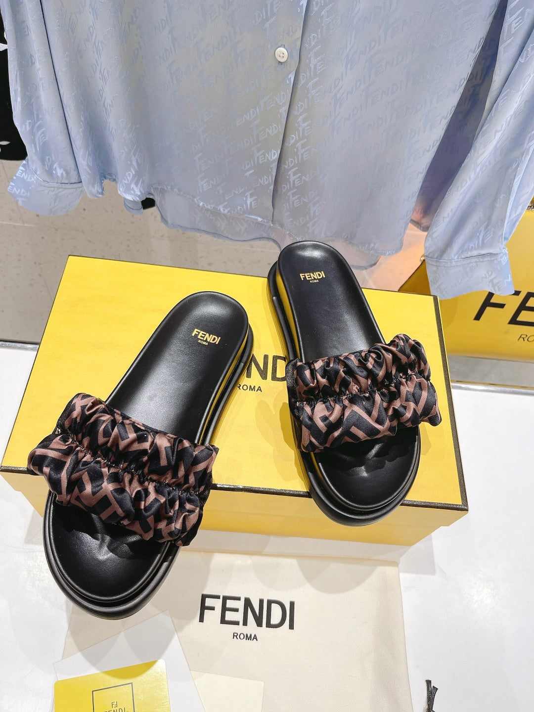 Luxury Shoes - FED - 546