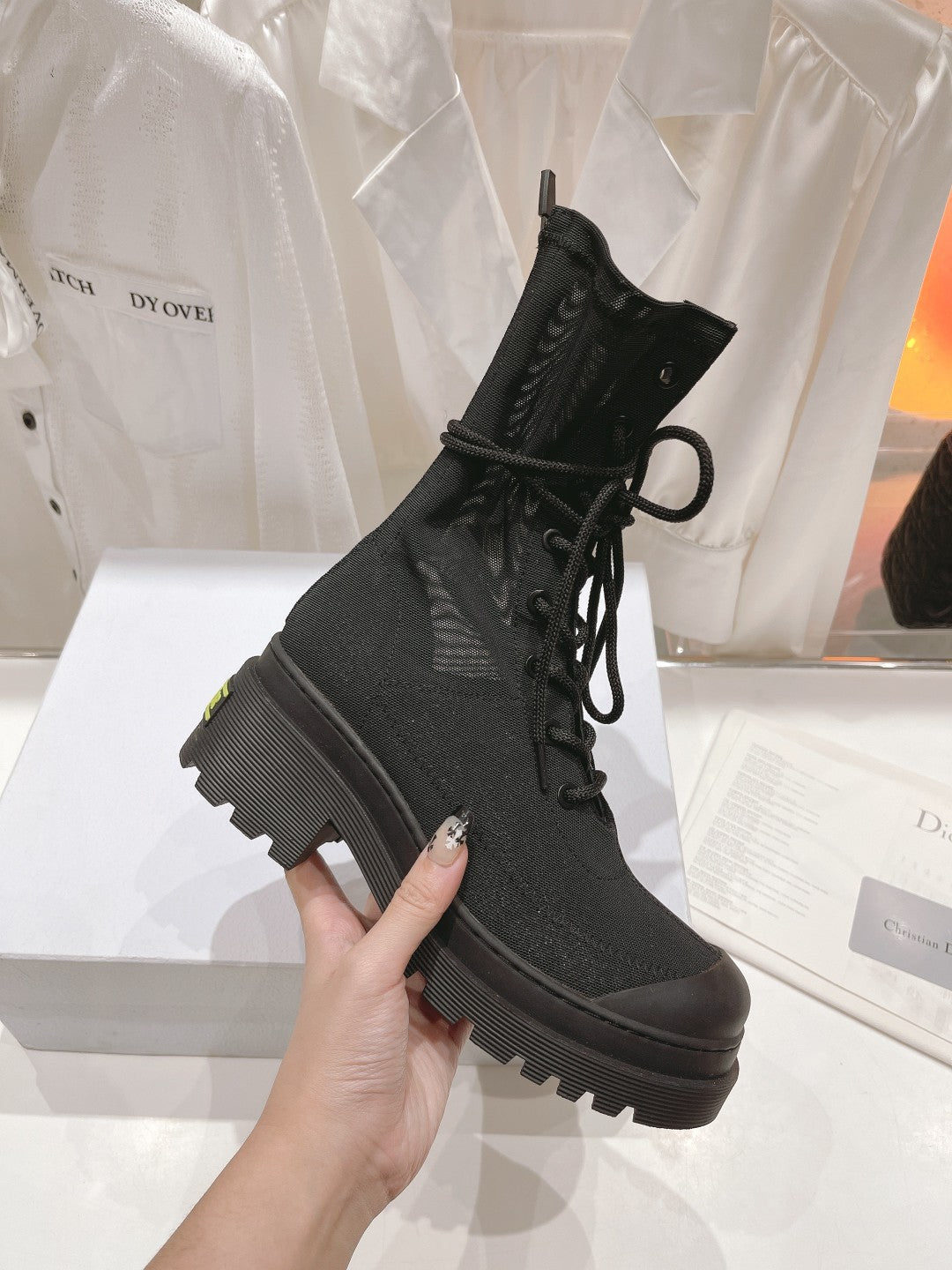 Luxury Shoes - DIR - 1021
