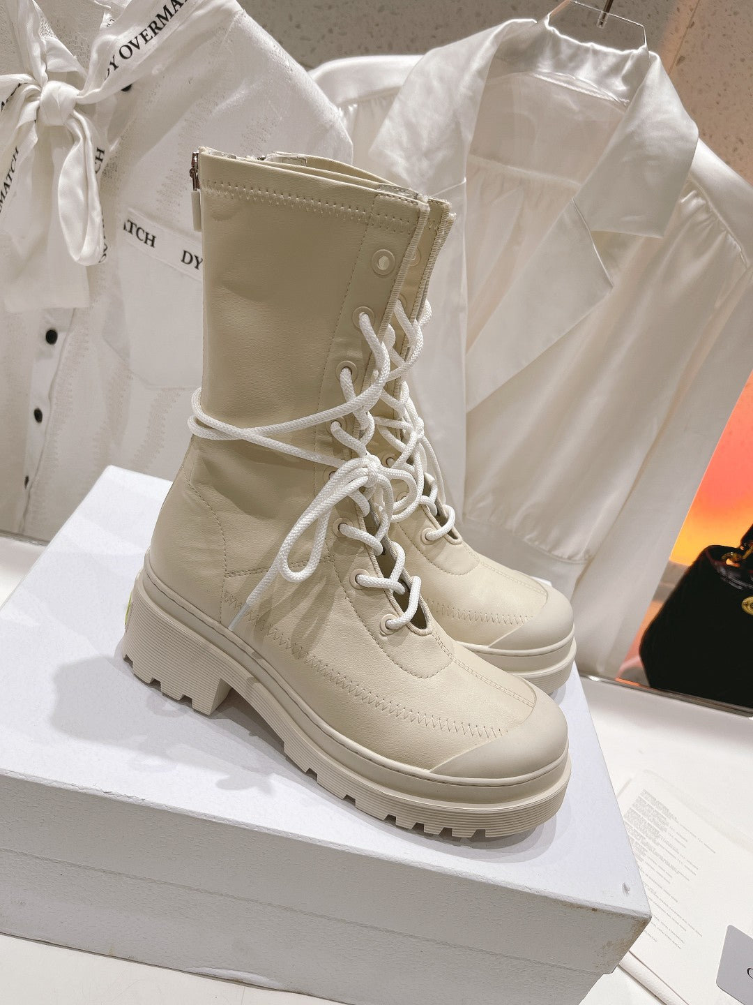 Luxury Shoes - DIR - 1023