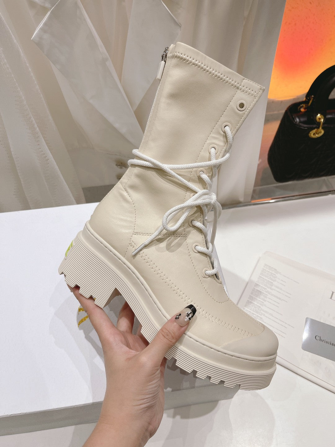 Luxury Shoes - DIR - 1023