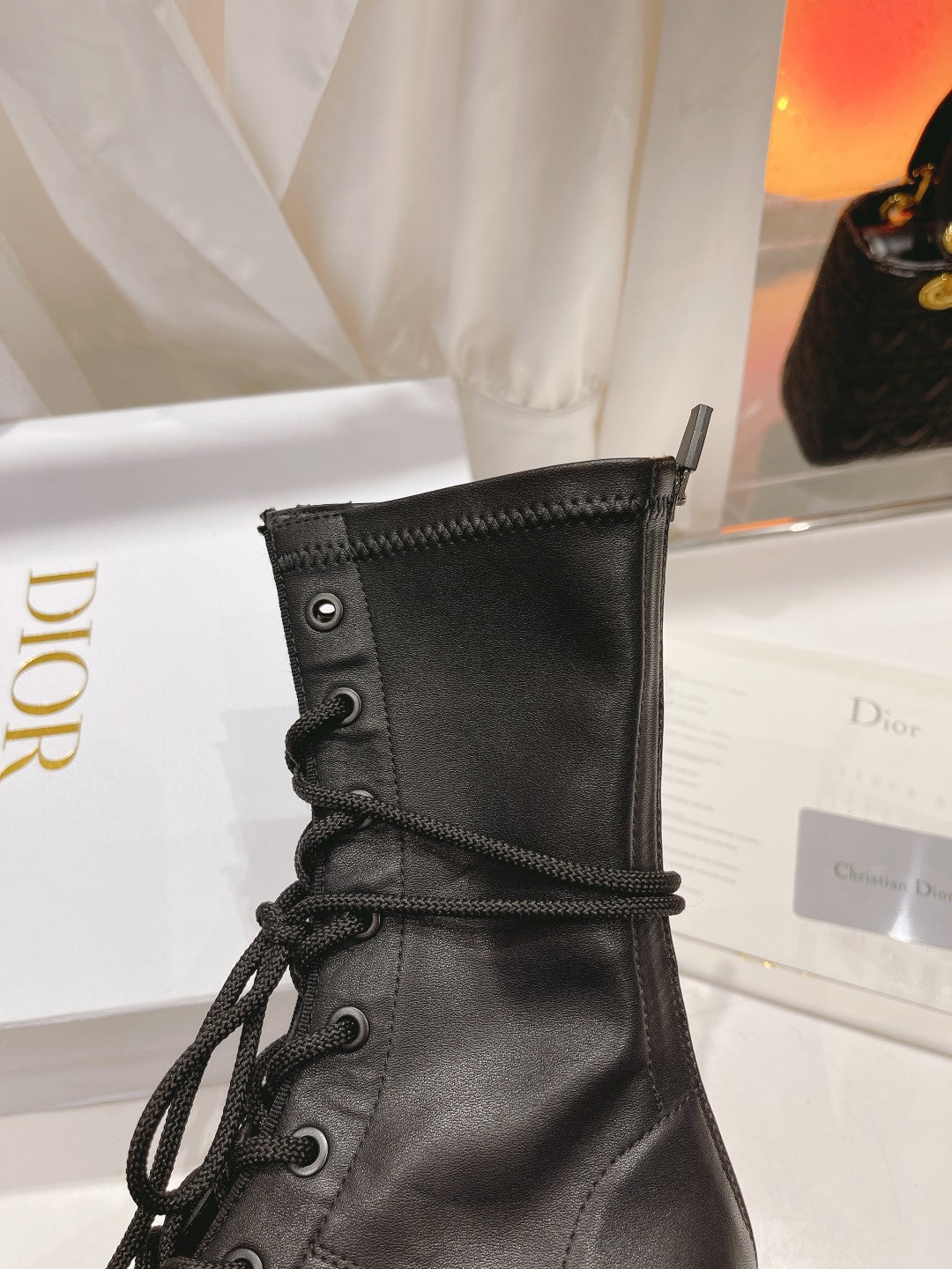Luxury Shoes - DIR - 1049
