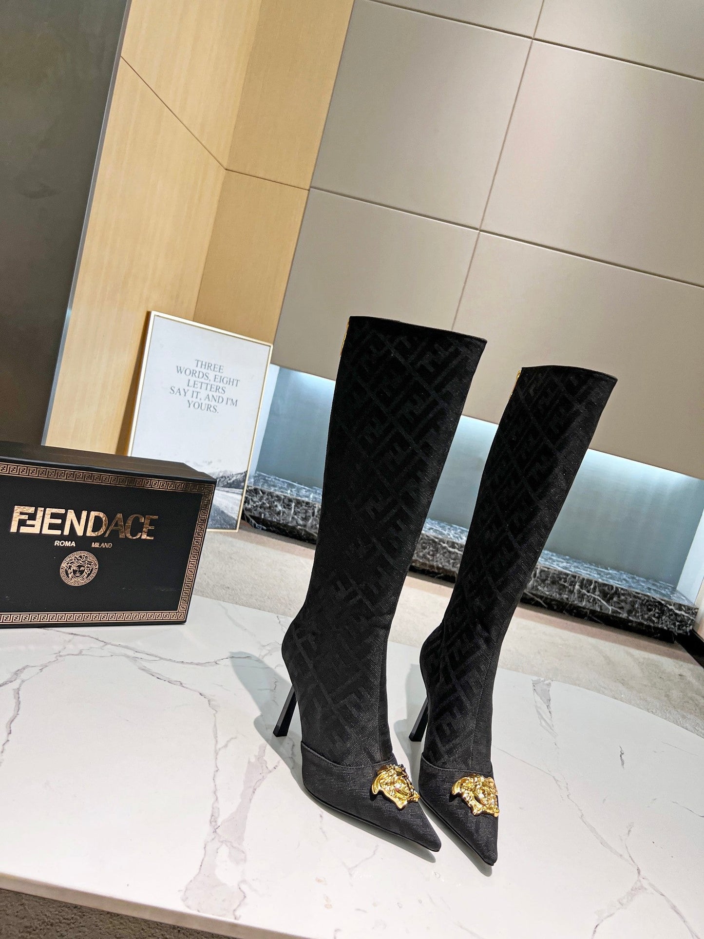 Luxury Shoes - FED - 388