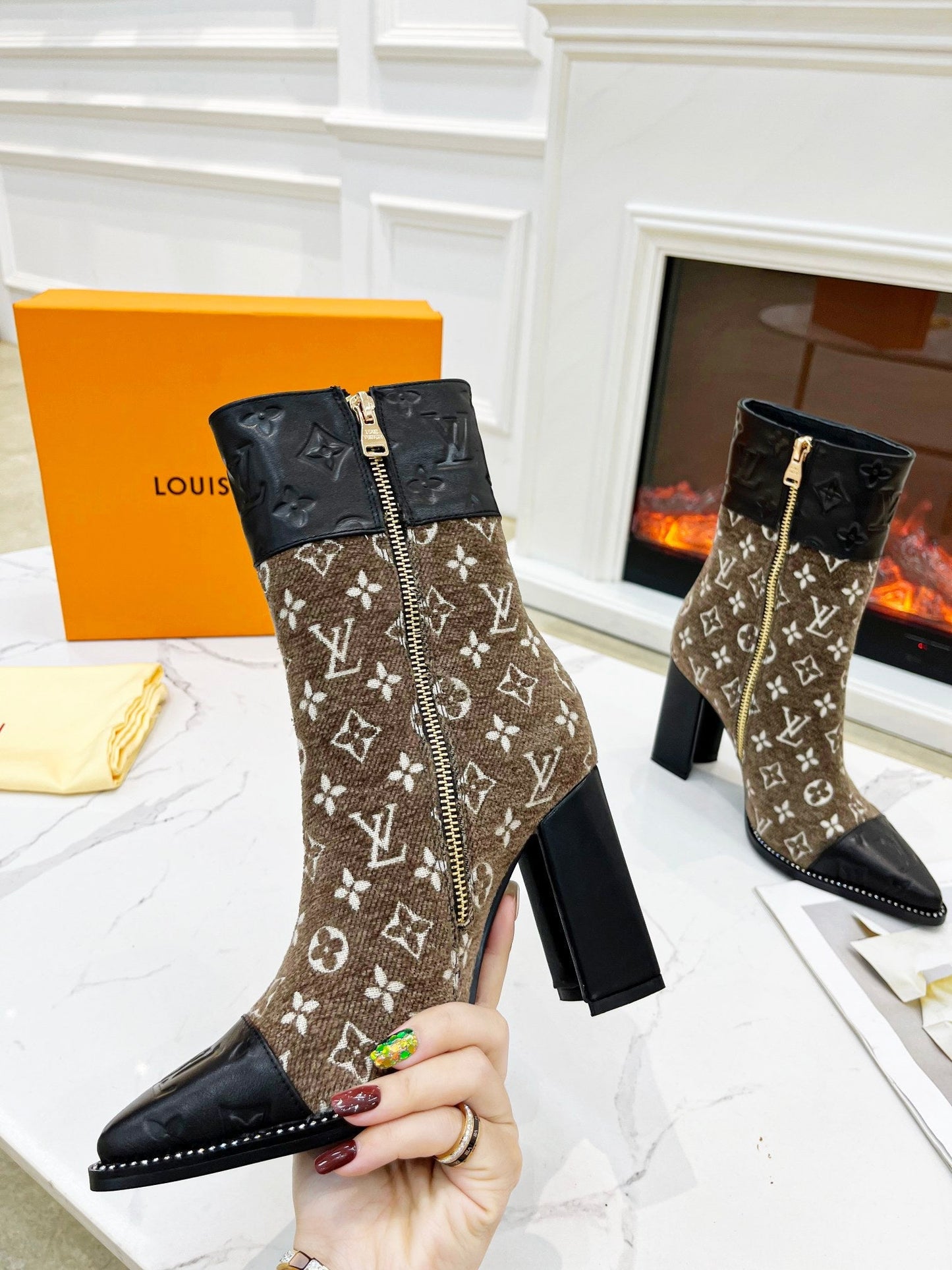 Luxury Shoes - LU-V - 1045
