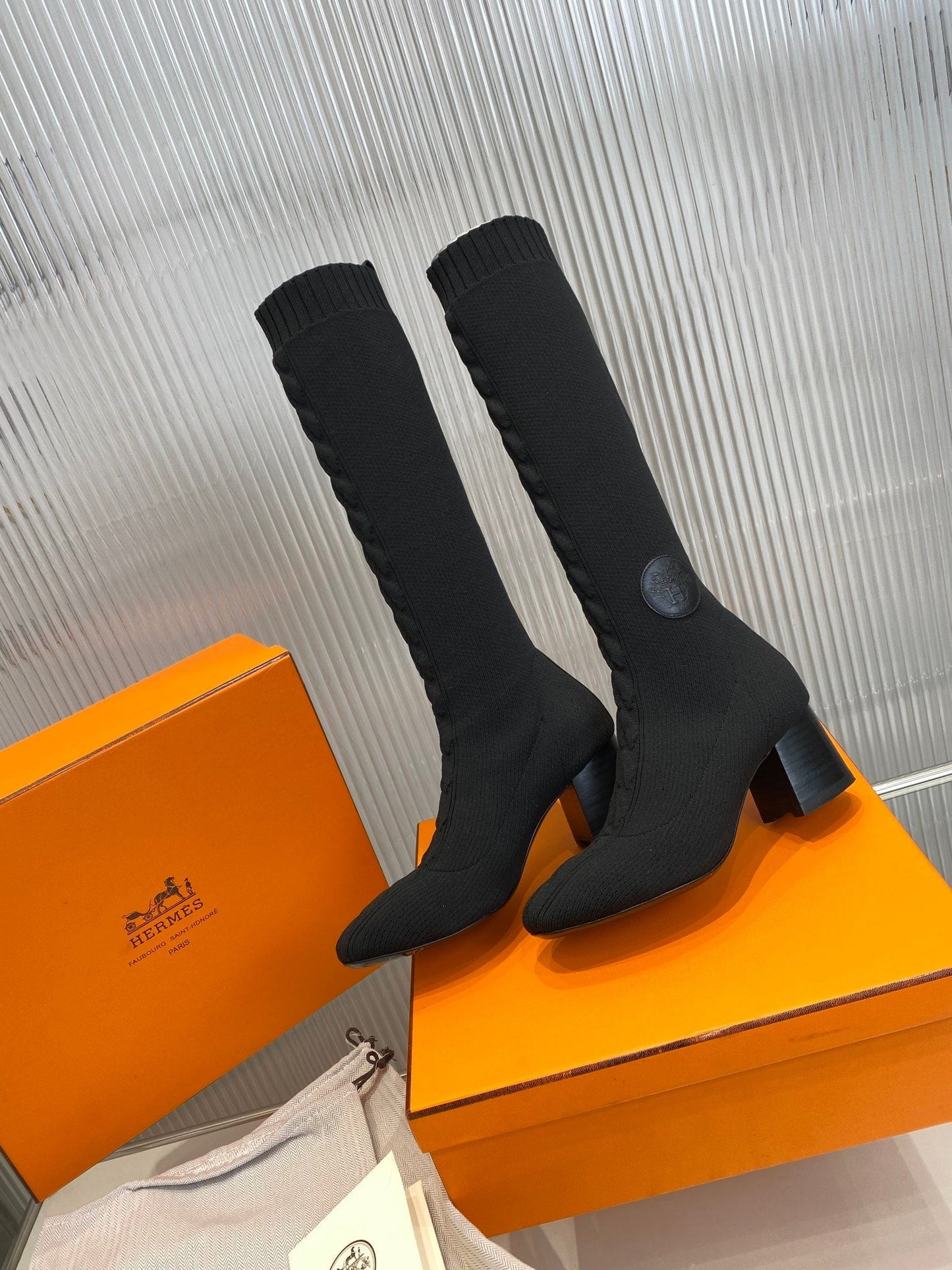 Luxury Shoes - HMS - 608