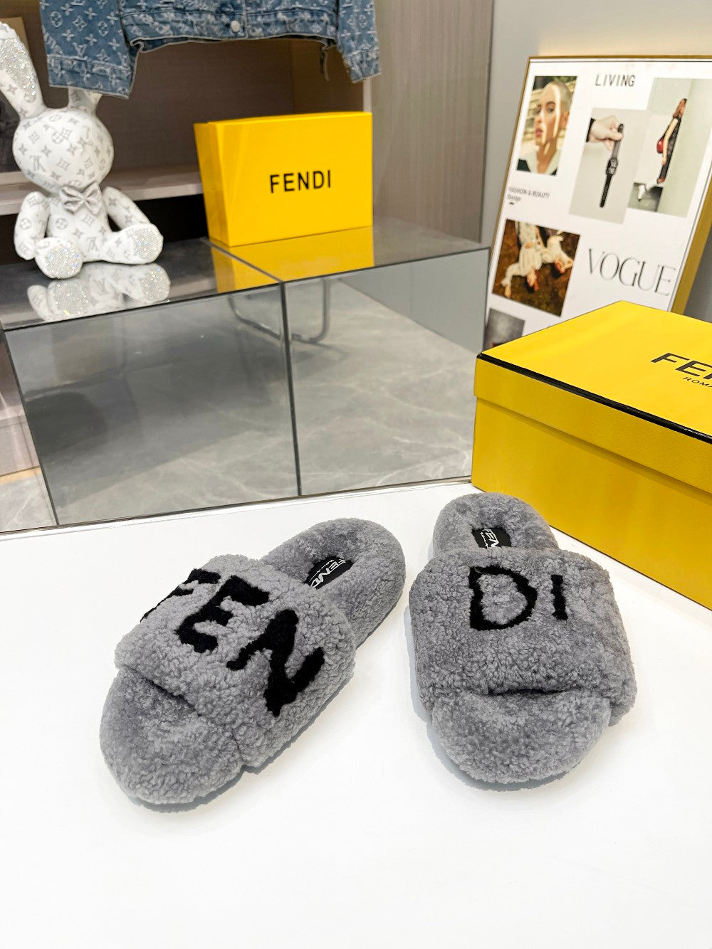 Luxury Shoes - FED - 373