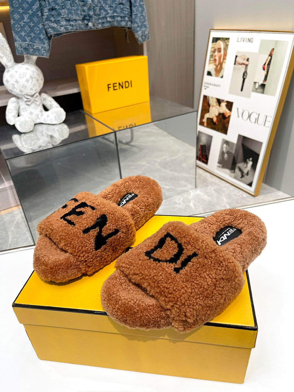 Luxury Shoes - FED - 374