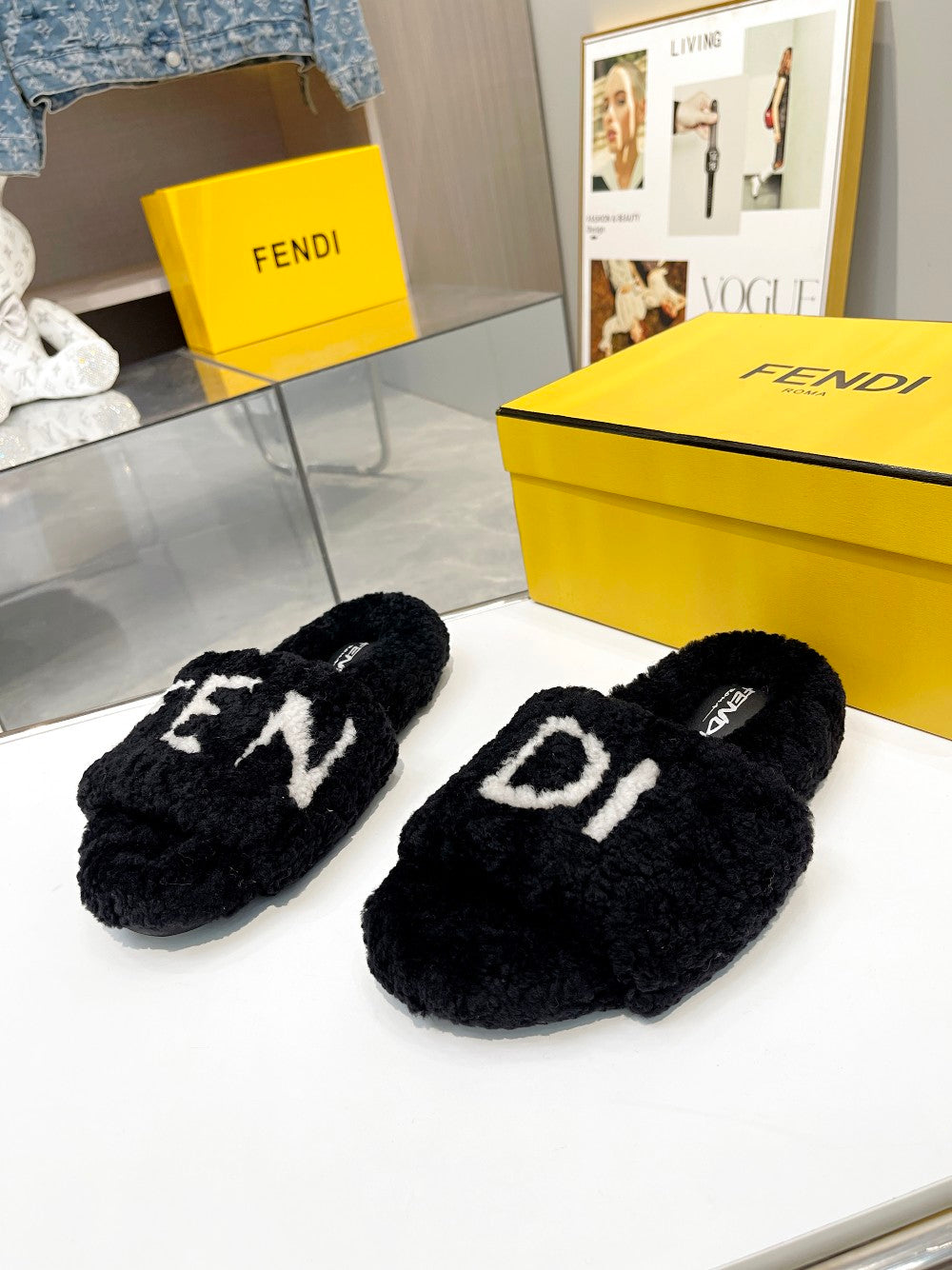 Luxury Shoes - FED - 375