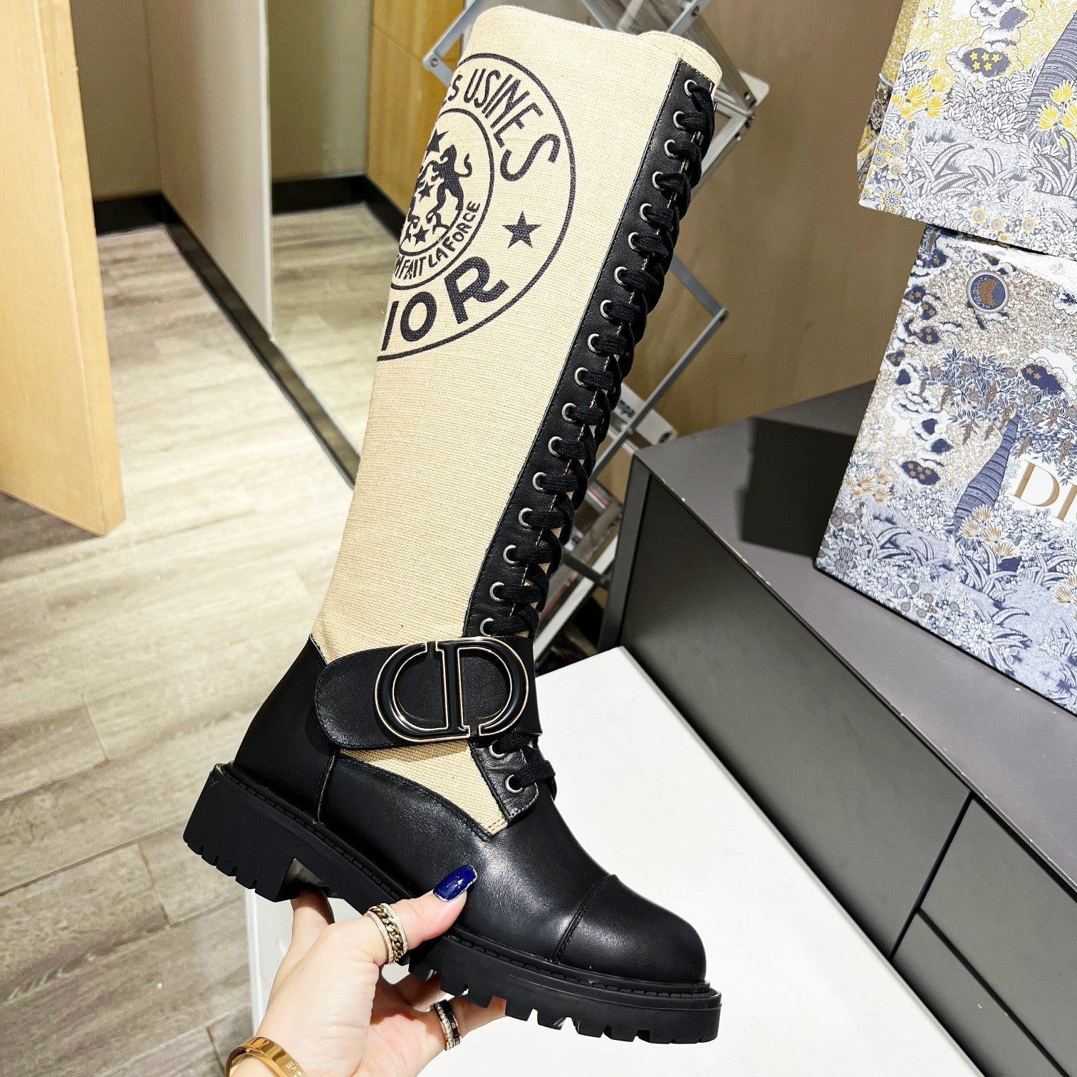 Luxury Shoes - DIR - 804