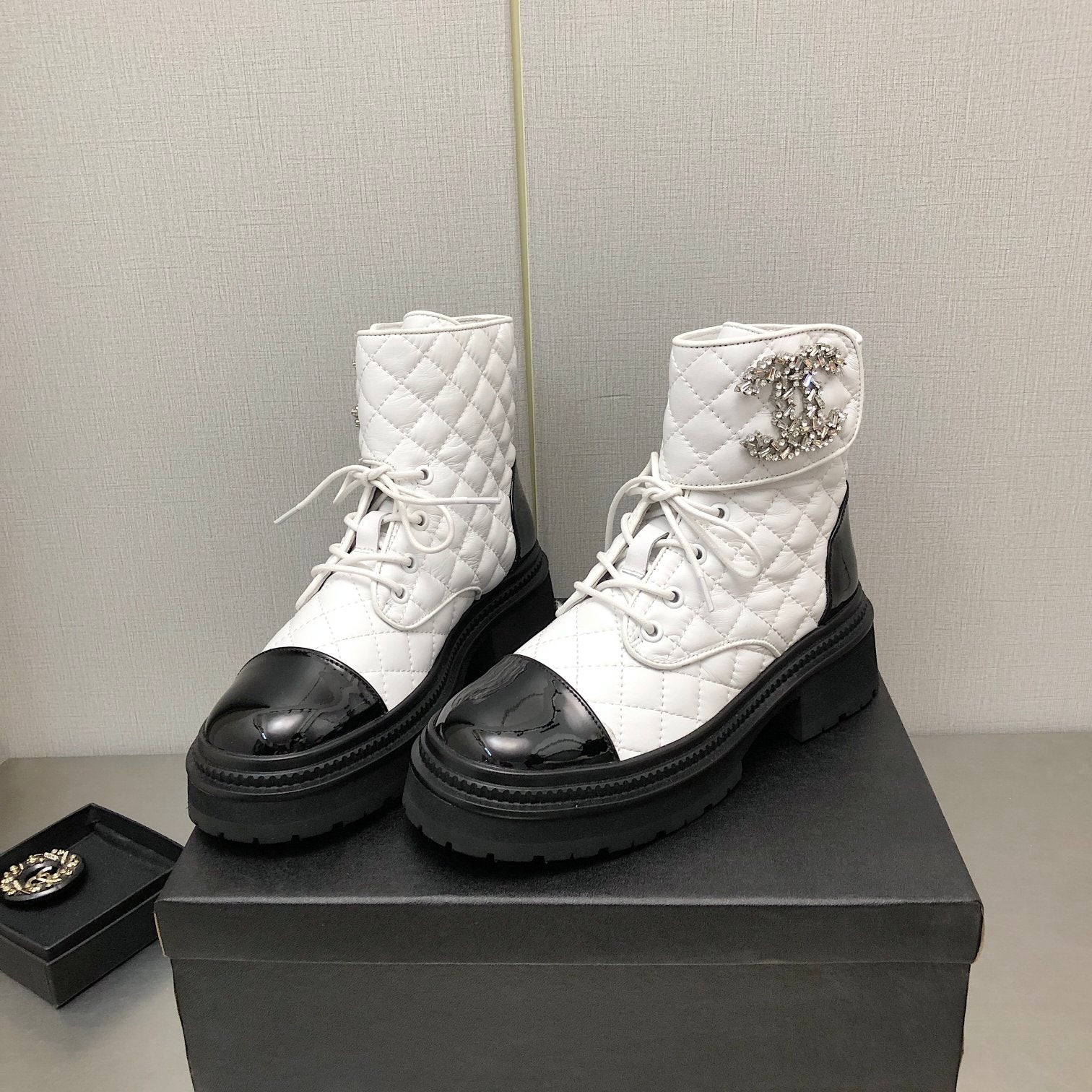 Luxury Shoes Sandals - CHL - 1428