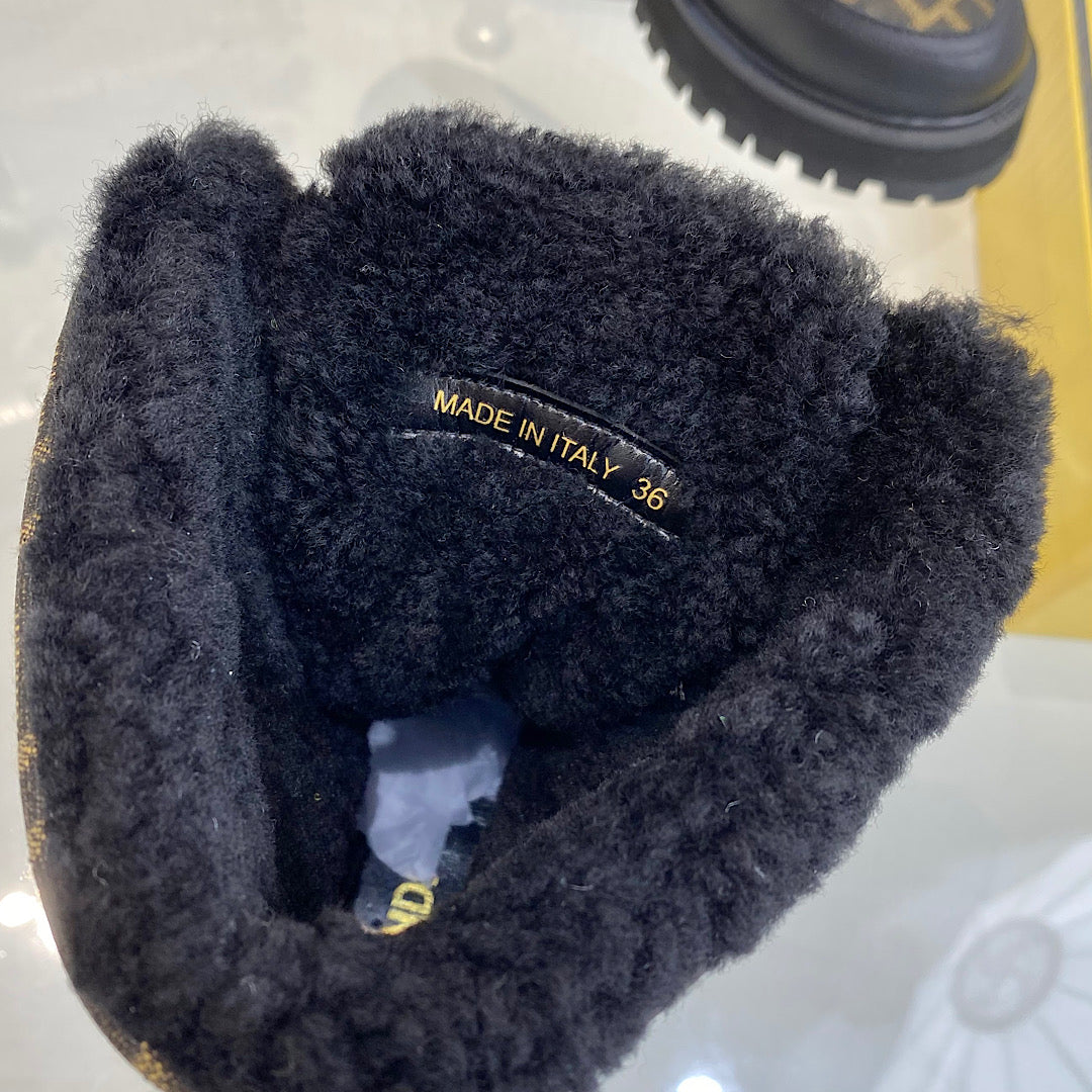 Luxury Shoes - FED - 335