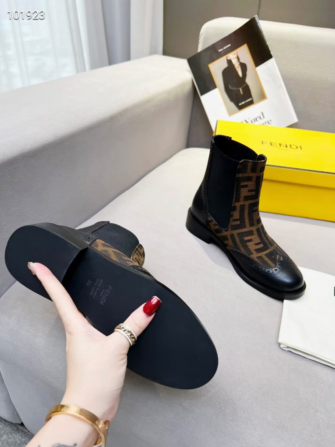 Luxury Shoes - FED - 317