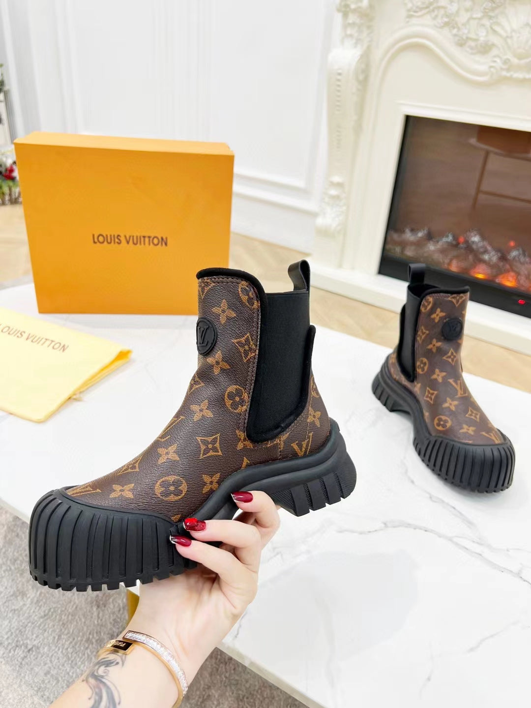 Luxury Shoes - LU-V - 461