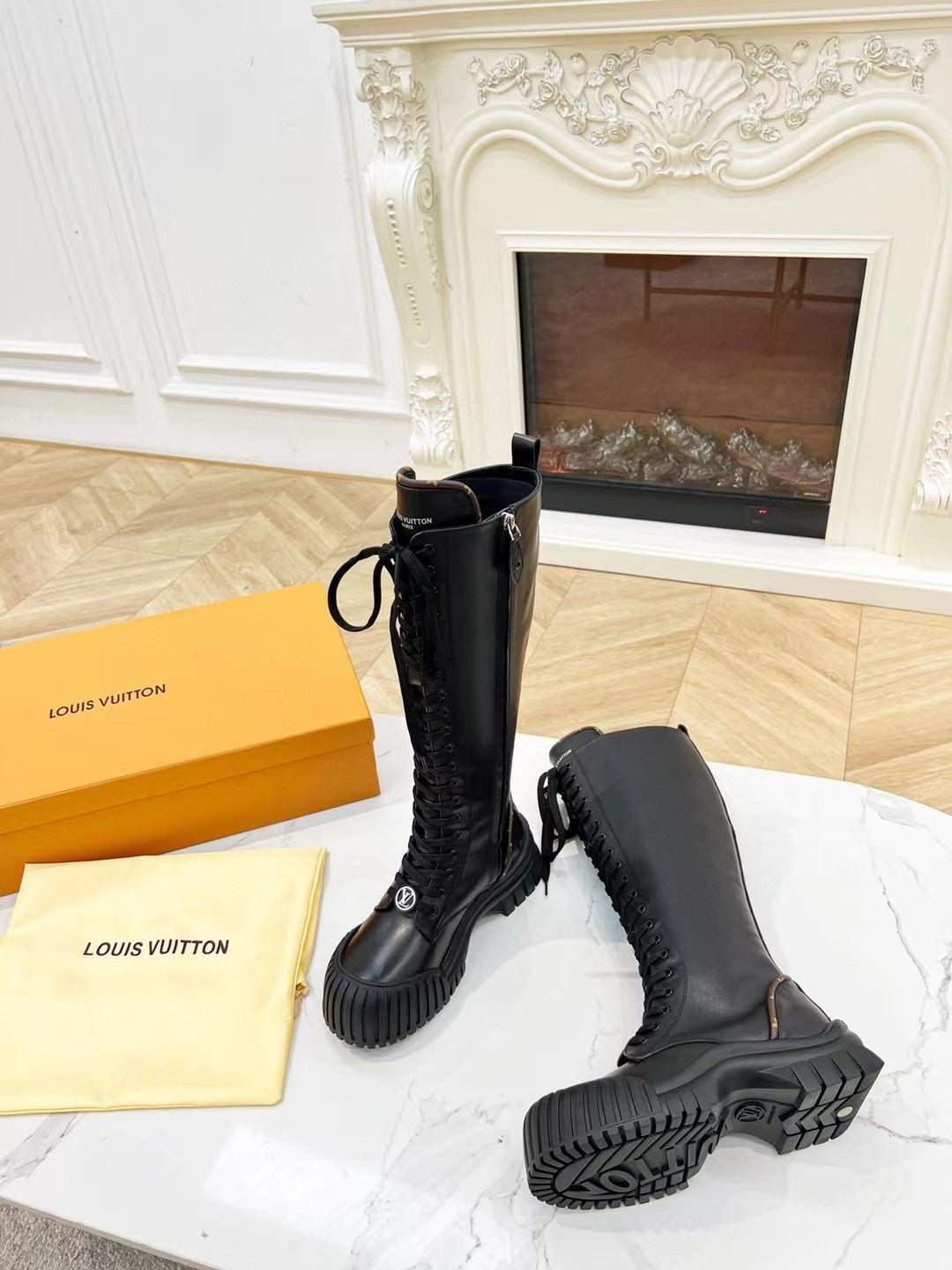 Luxury Shoes - LU-V - 483