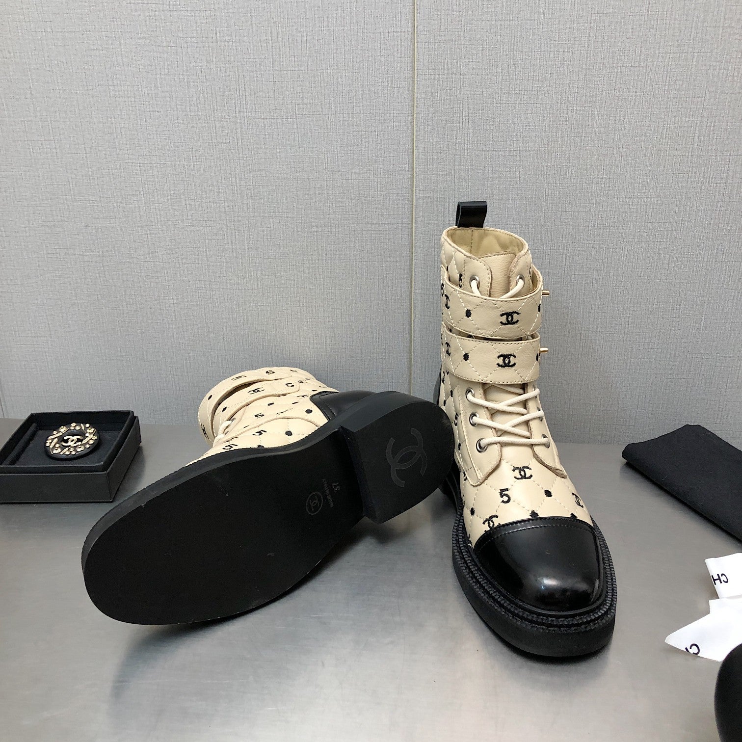 Luxury Shoes Sandals - CHL - 1273