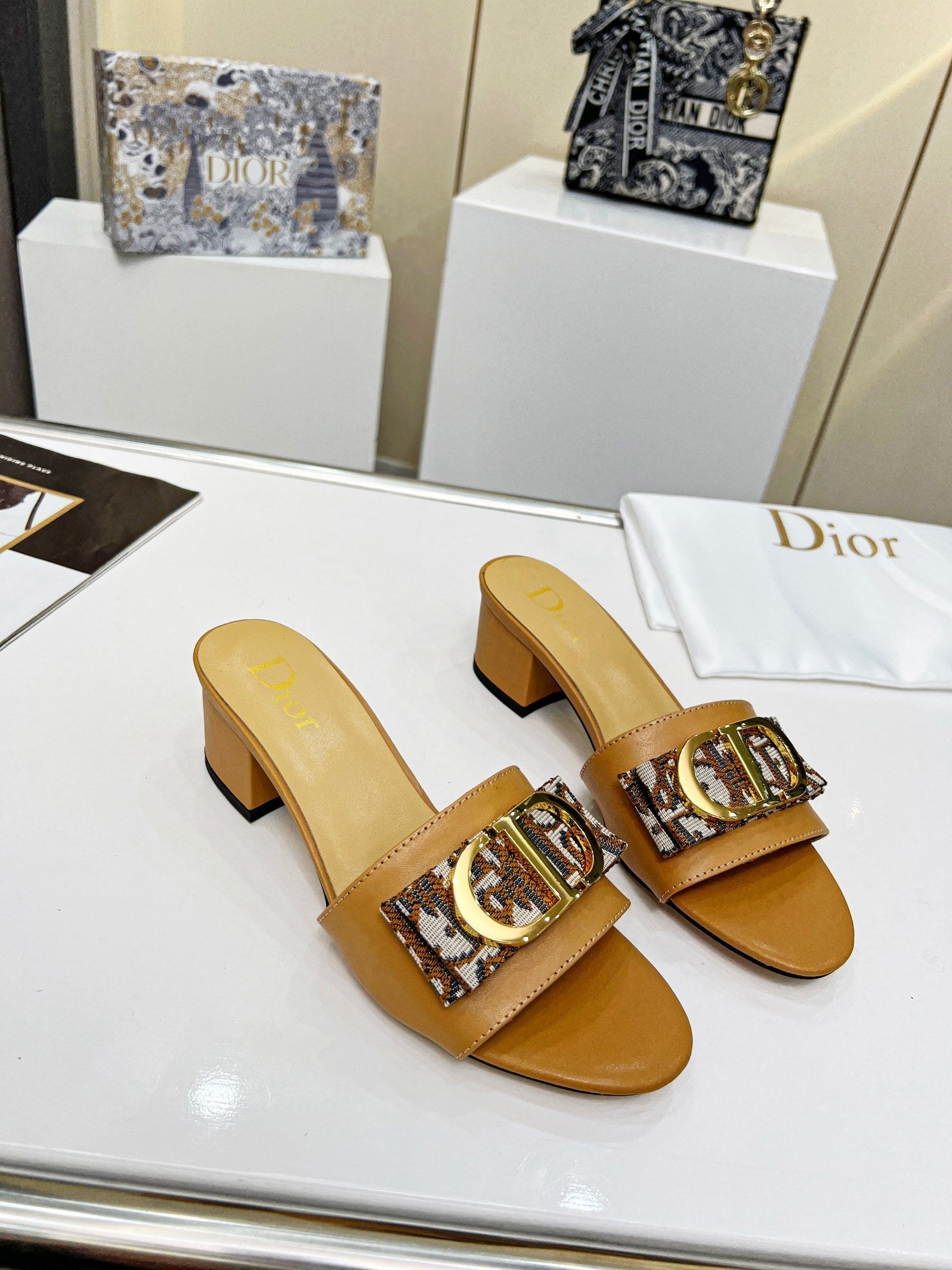 Luxury Shoes - DIR - 619