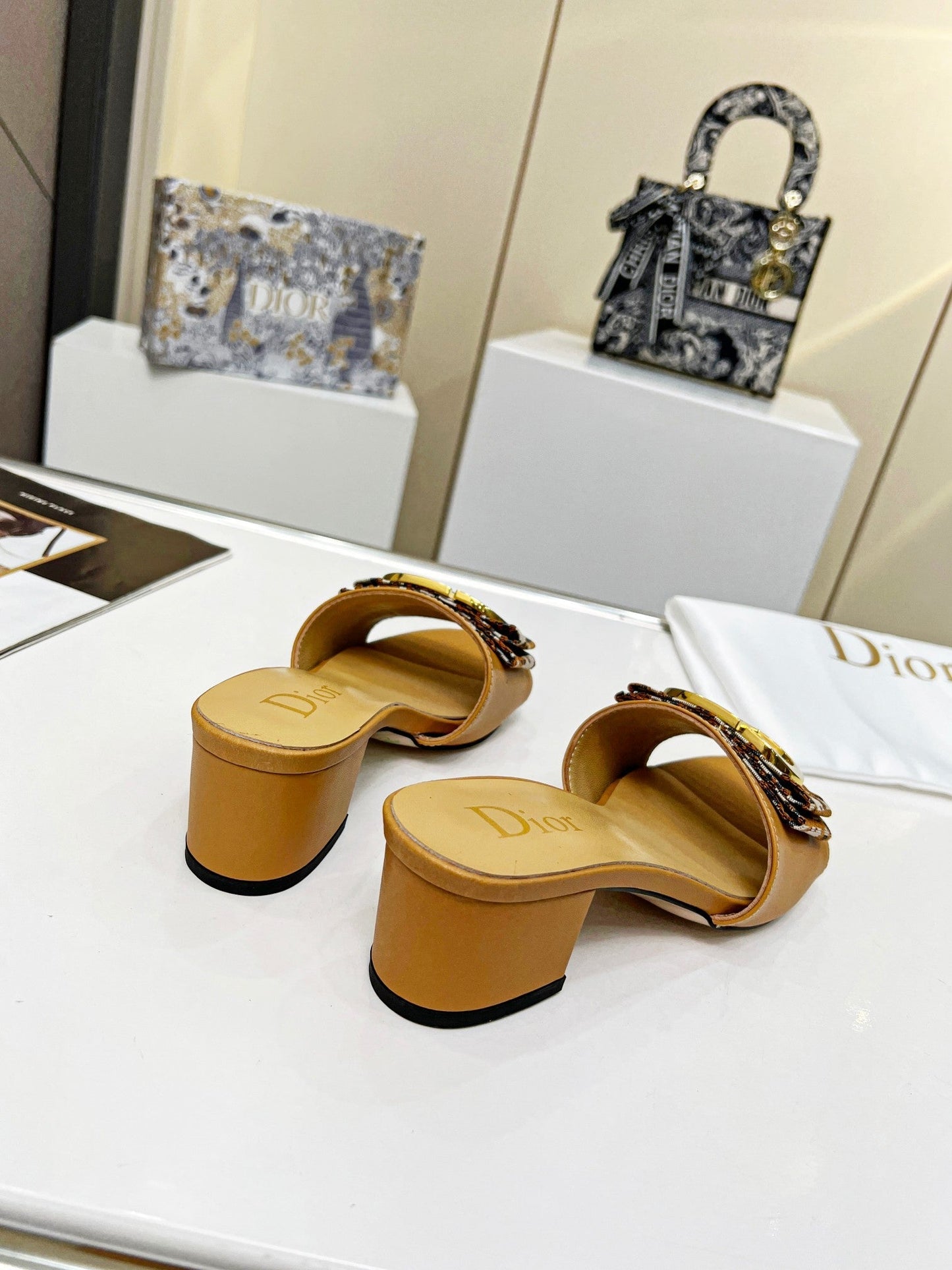 Luxury Shoes - DIR - 619