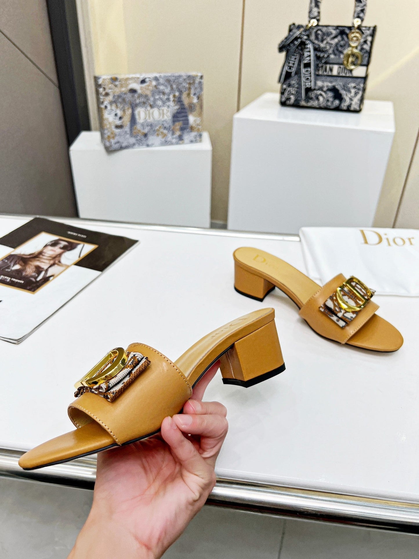 Luxury Shoes - DIR - 619