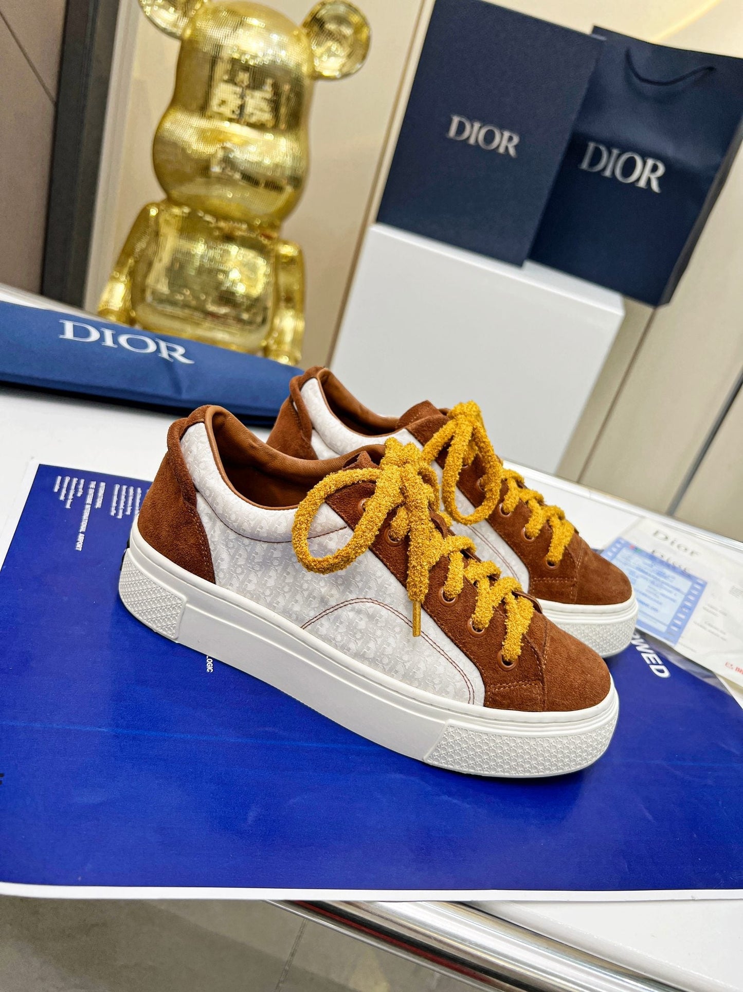 Luxury Shoes - DIR - 700