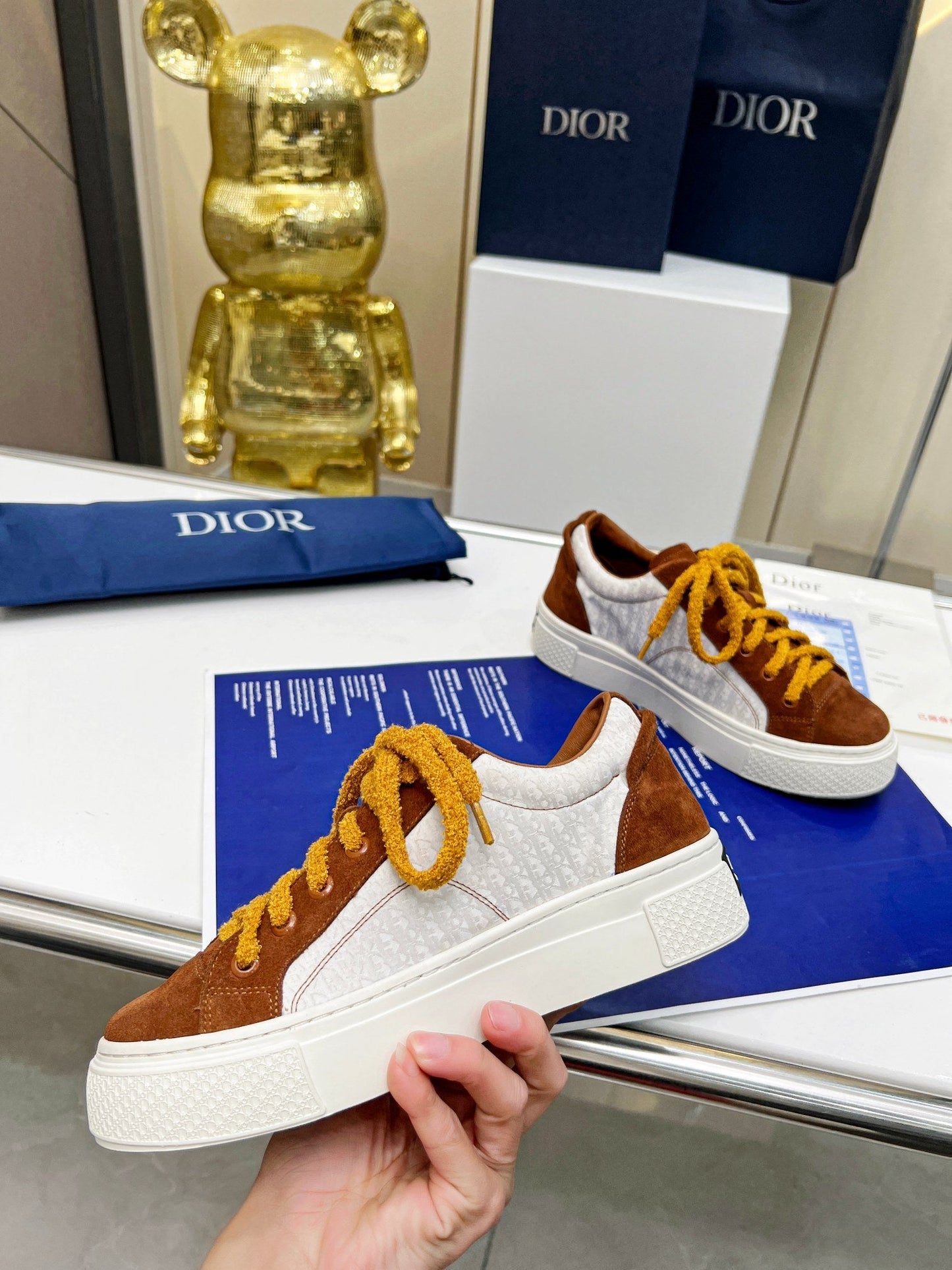Luxury Shoes - DIR - 700