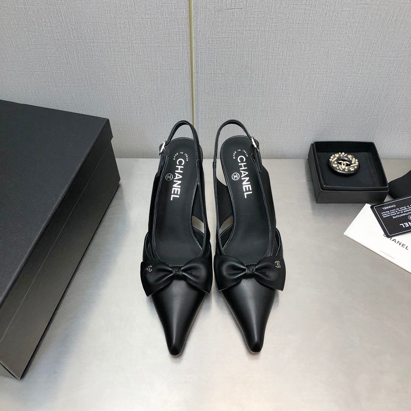 Luxury Shoes Sandals - CHL - 1036