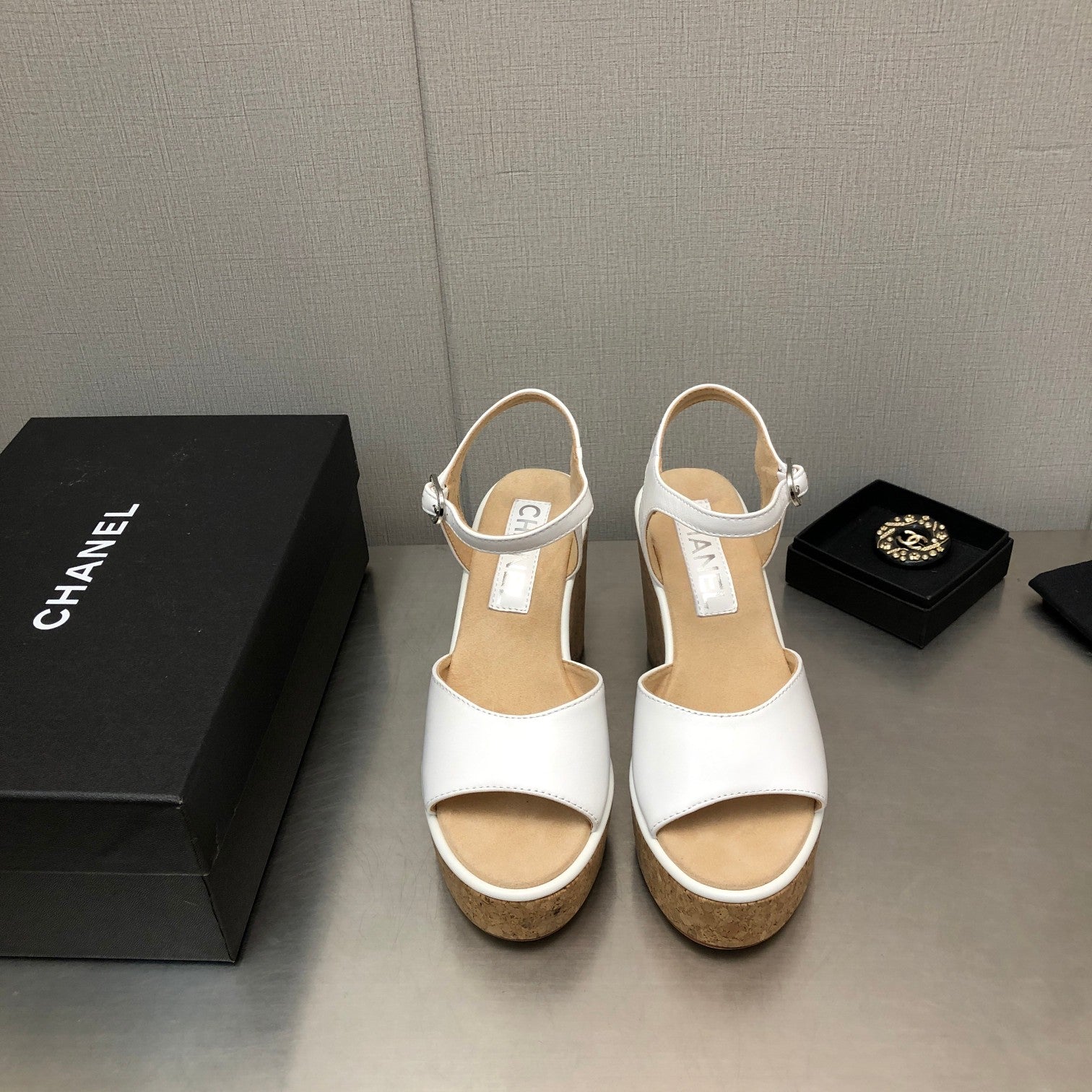 Luxury Shoes Sandals - CHL - 1030